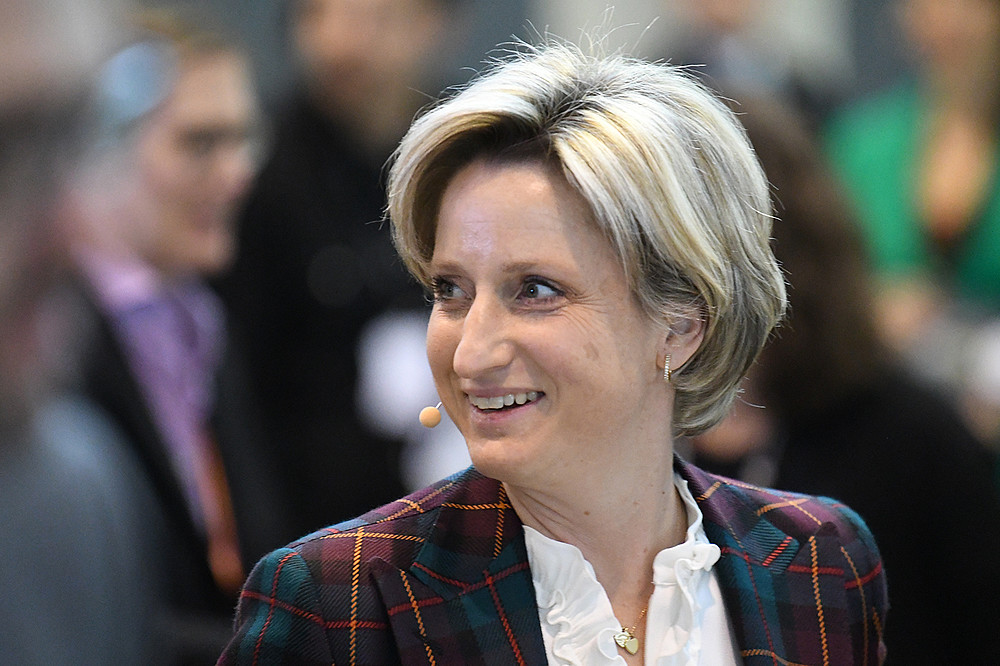 Wirtschaftsministerin Dr. Nicole Hoffmeister-Kraut Wirtschaftsministerin Dr. Nicole Hoffmeister-Kraut MdL engagiert sich für baden-württembergische Start-ups - unter anderem mit dem Start-up BW Summit, der am 1. Februar auf der Landesmesse Stuttgart stattgefunden hat